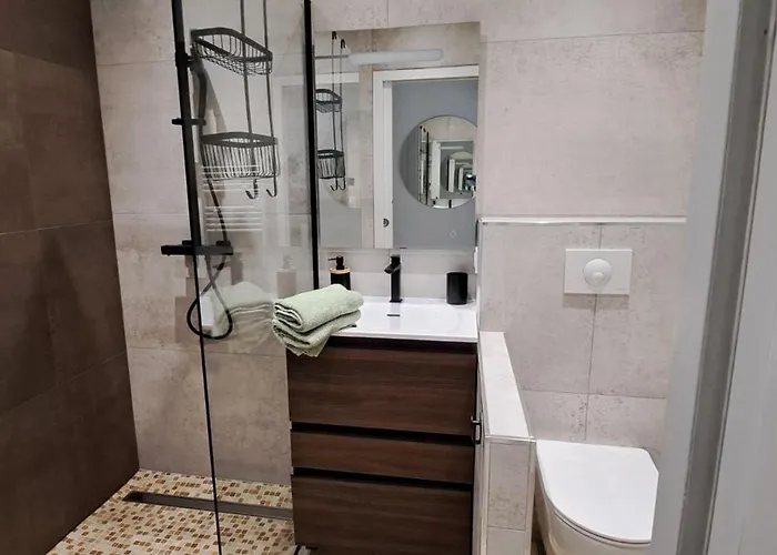 Neuf Casone - Trottel Аяччо