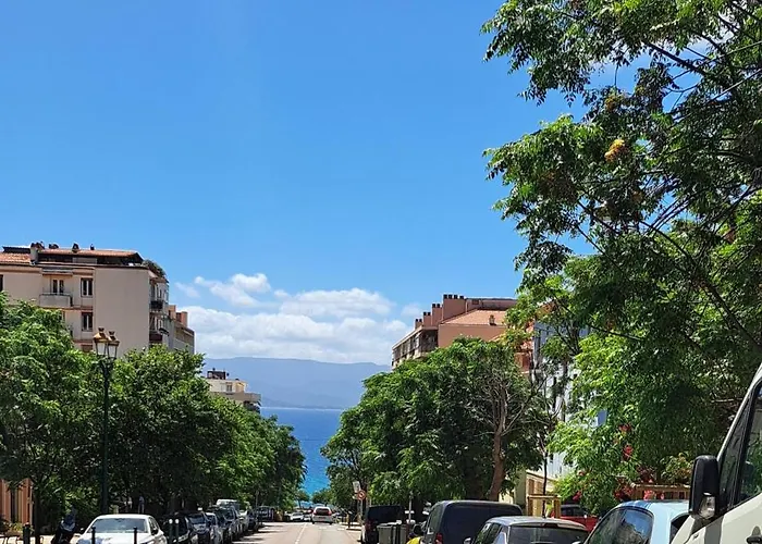 Neuf Casone - Trottel Аяччо